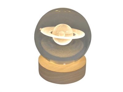 Klarglaskugel, ca.8cm, LED-Holzsockel mit USB, eingelasertes Motiv Planetenring
